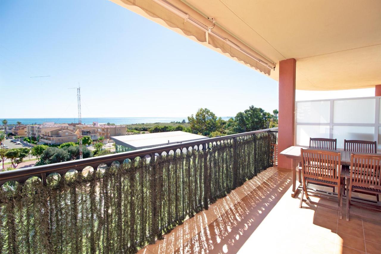 Global Properties, Apartamento Con Gran Terraza Y Piscina كانيت ذي بيرينغير المظهر الخارجي الصورة