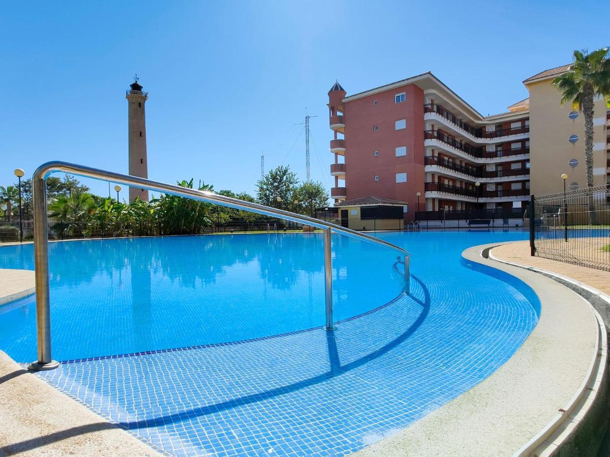 Global Properties, Apartamento Con Gran Terraza Y Piscina كانيت ذي بيرينغير المظهر الخارجي الصورة